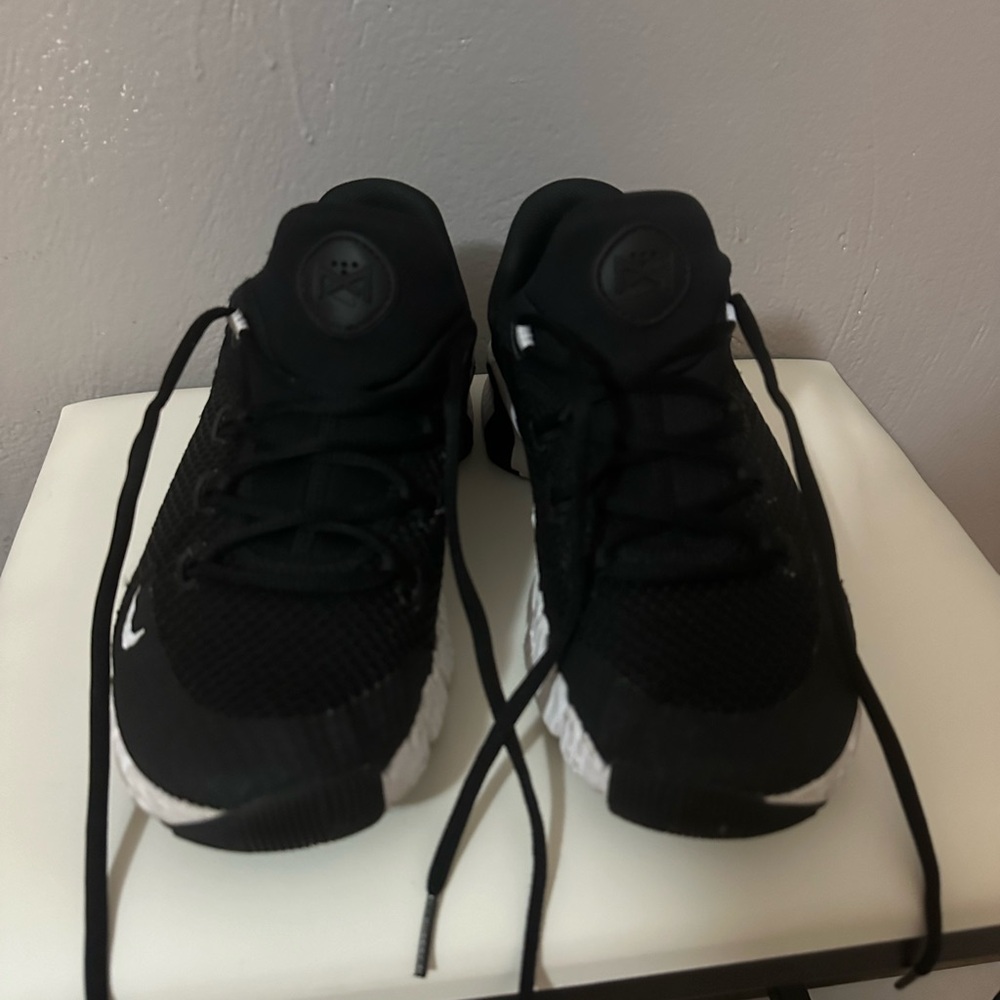 Nike metcon women’s size 9